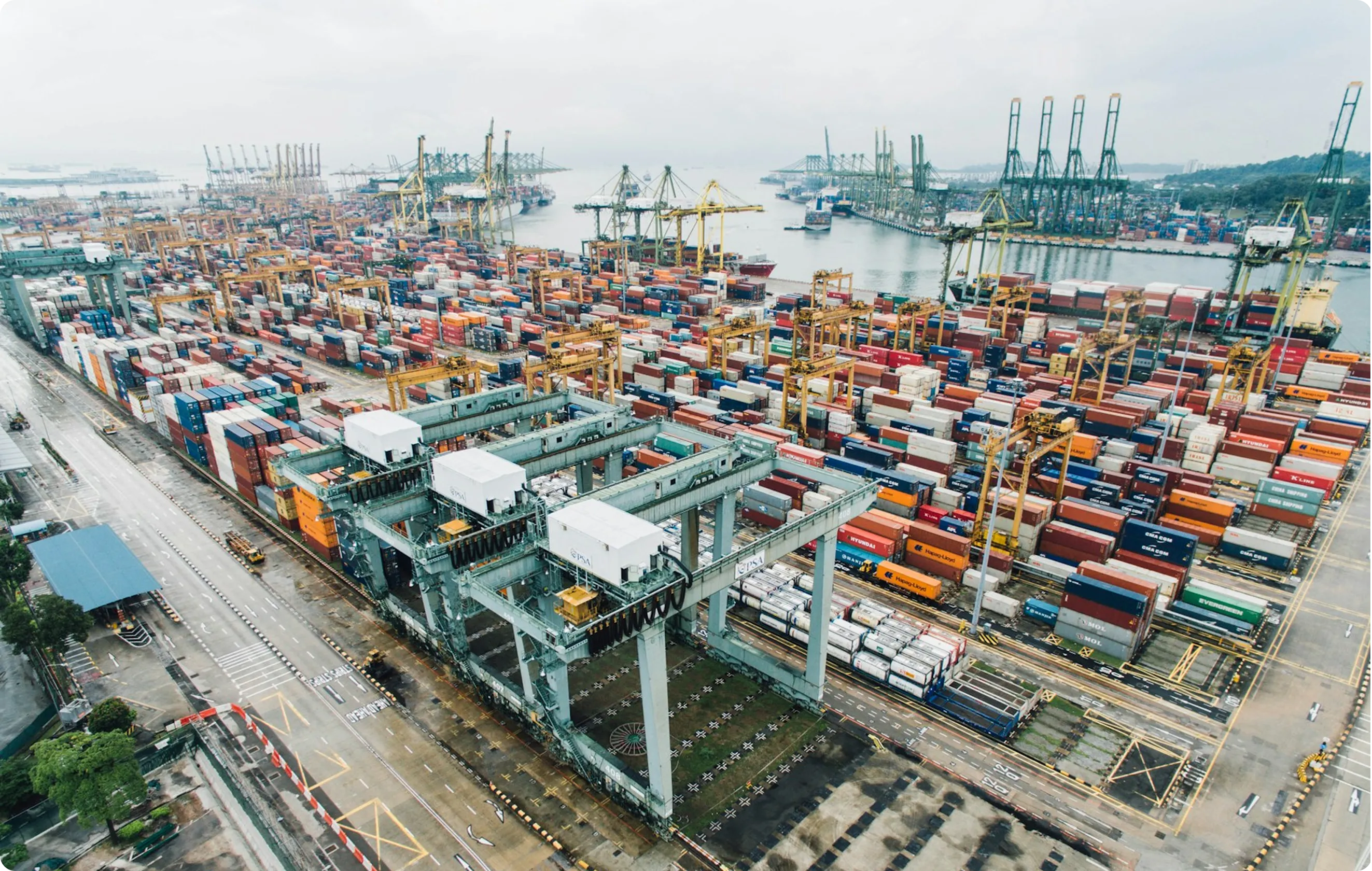 Case study visual of U.S.–China tariff dispute and trade impact - economic analysis by Space Inventive